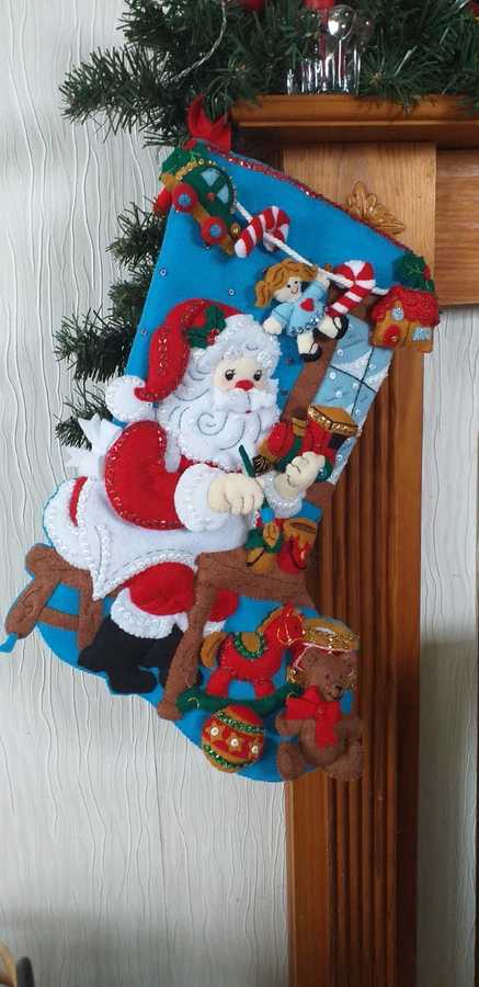Caroline made this beautiful Christmas stocking, it is 14” x 8” and is made up of 160 separate pieces.  It was very time consuming but Caroline enjoyed making it and is keeping the stocking all for herself!